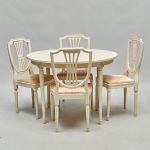 981 4388 DINING ROOM SET